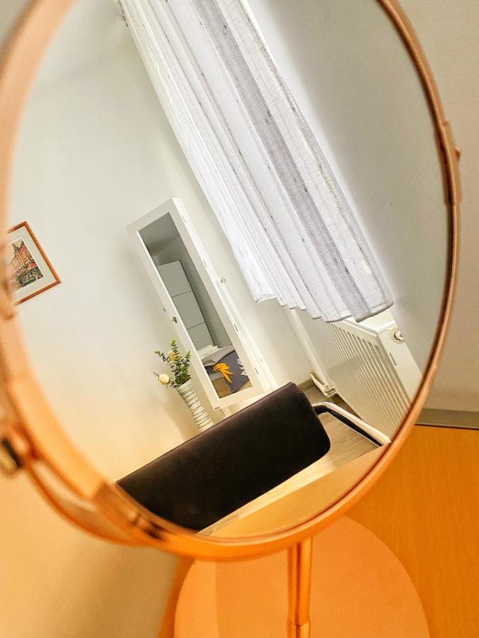 Astoria Apartment วาราชดีน ภายนอก รูปภาพ