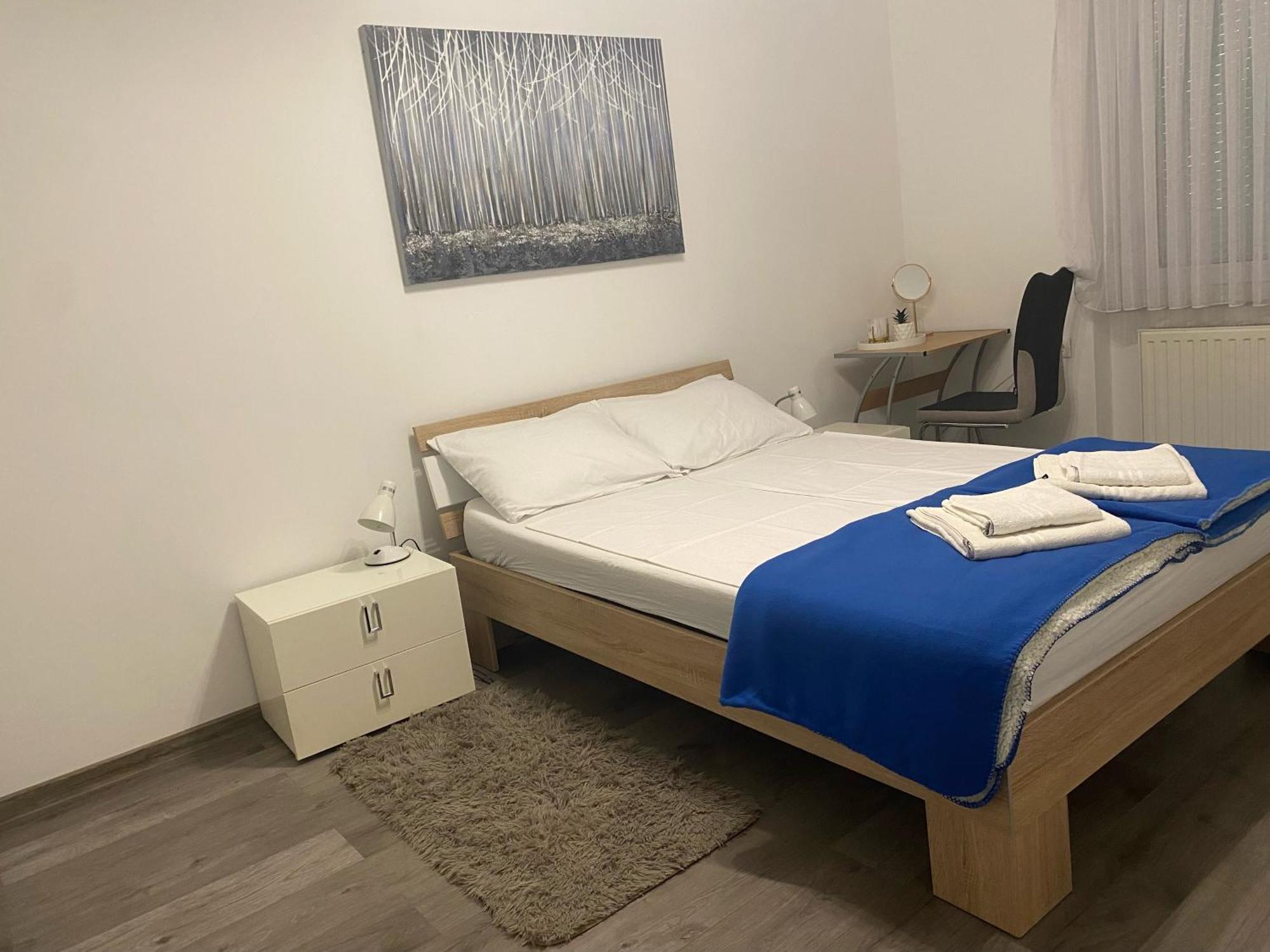 Astoria Apartment วาราชดีน ภายนอก รูปภาพ